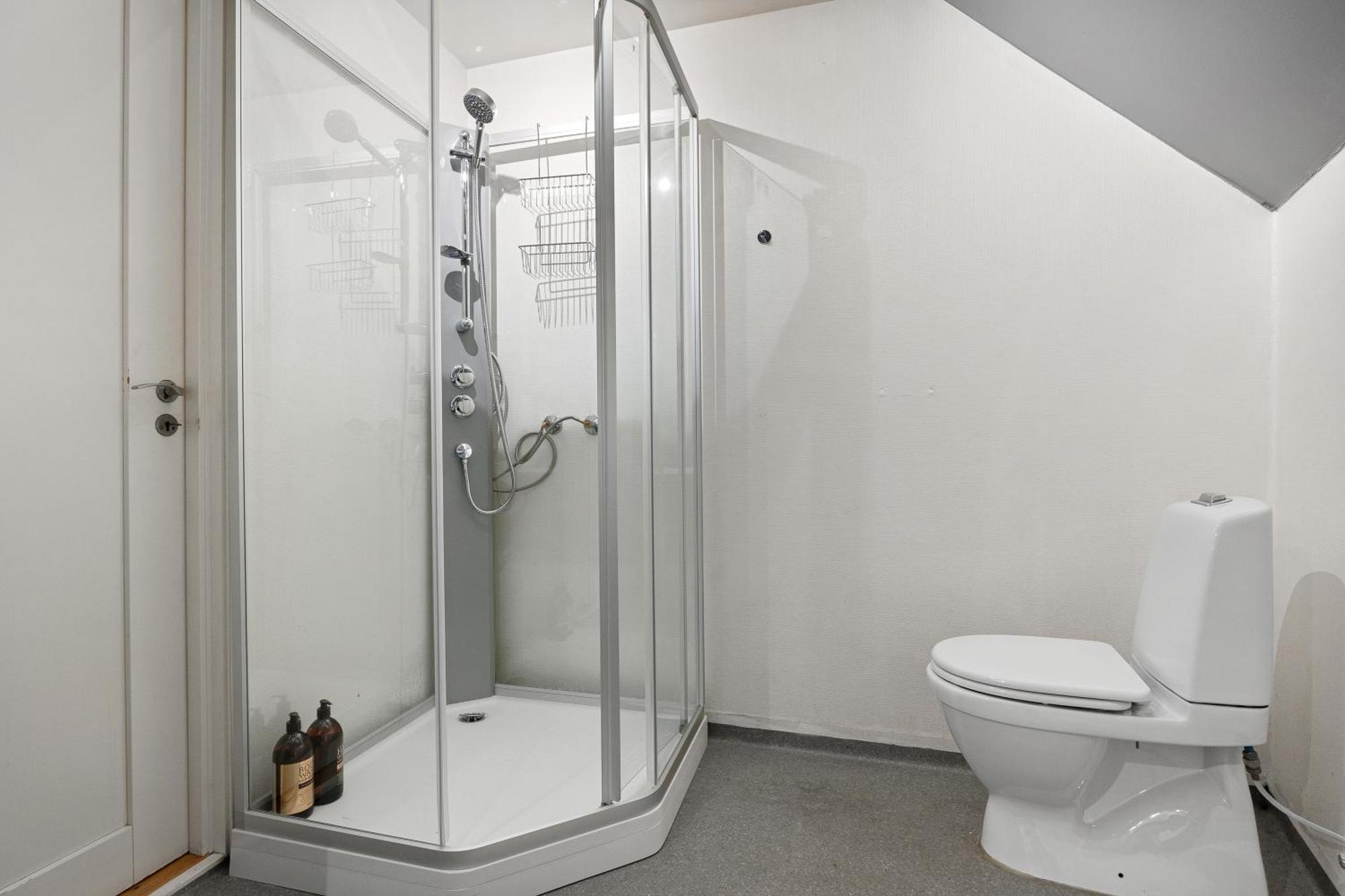 100Sqm 5Br Behind Bryggen - King Beds - Family Friendly Apartment เบอร์เกน ภายนอก รูปภาพ