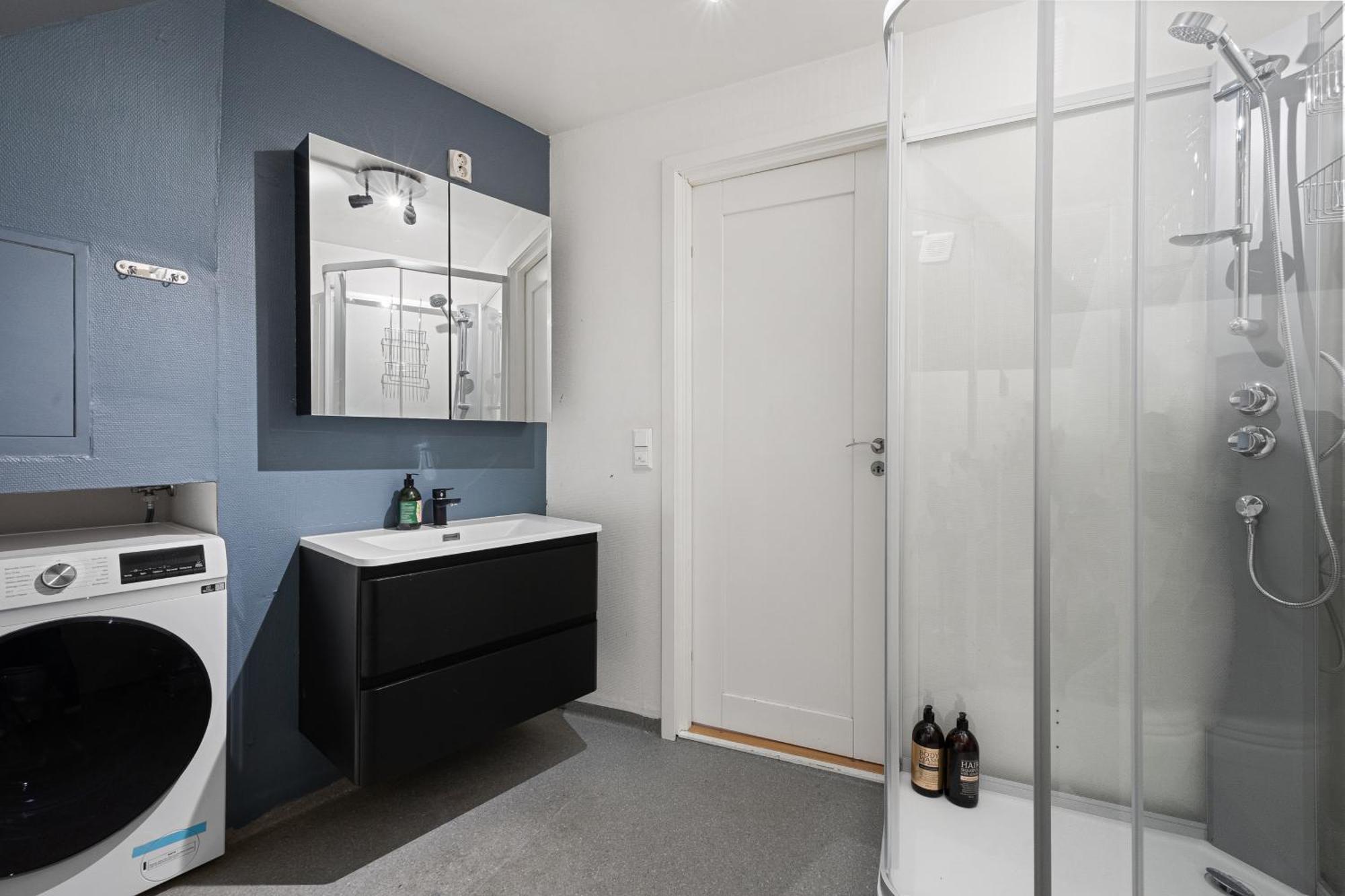 100Sqm 5Br Behind Bryggen - King Beds - Family Friendly Apartment เบอร์เกน ภายนอก รูปภาพ