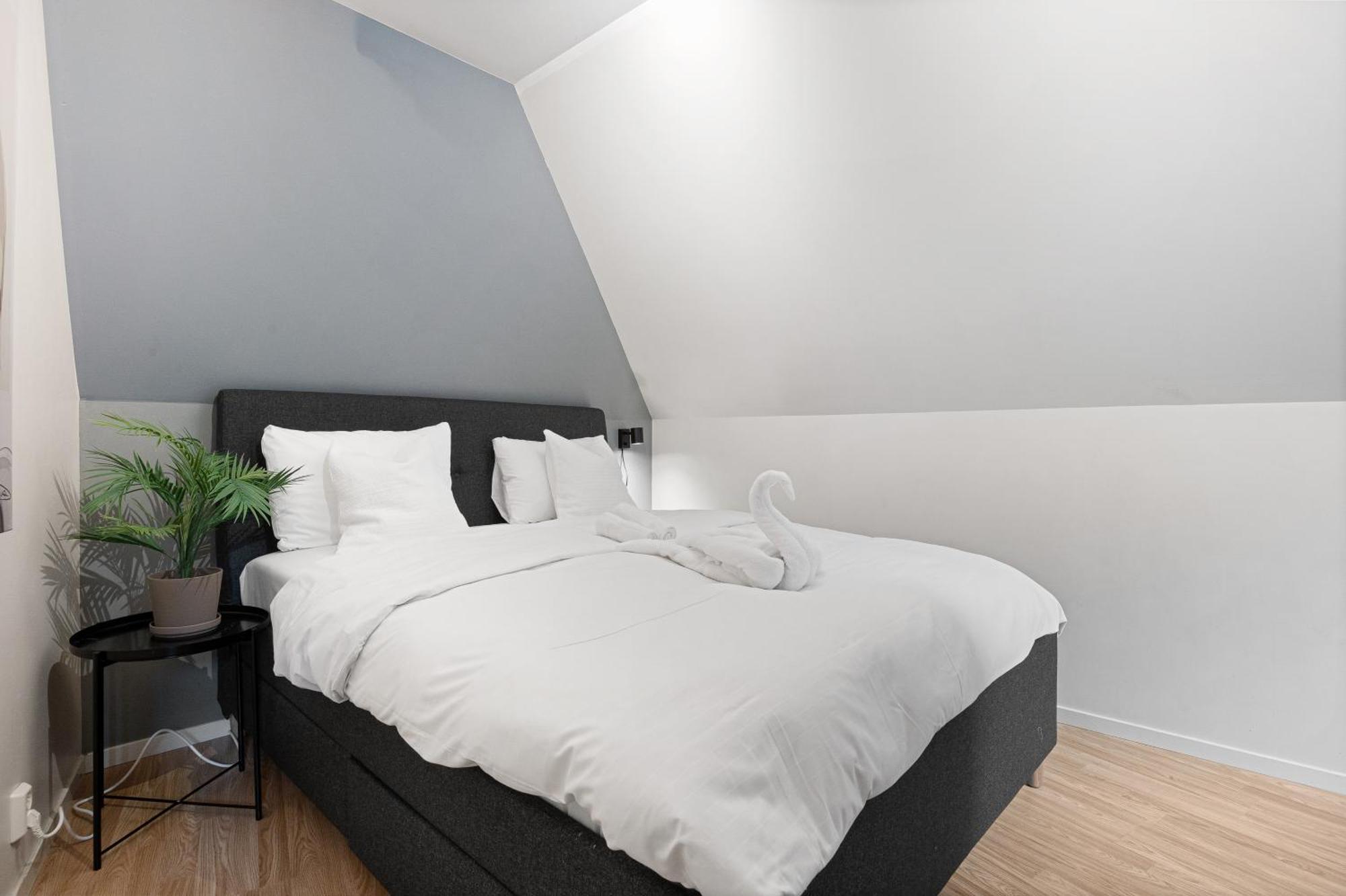 100Sqm 5Br Behind Bryggen - King Beds - Family Friendly Apartment เบอร์เกน ภายนอก รูปภาพ