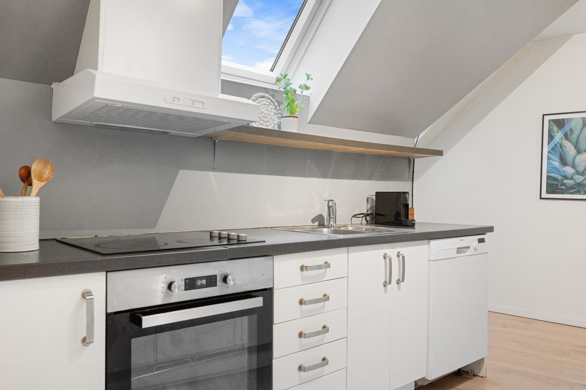 100Sqm 5Br Behind Bryggen - King Beds - Family Friendly Apartment เบอร์เกน ภายนอก รูปภาพ