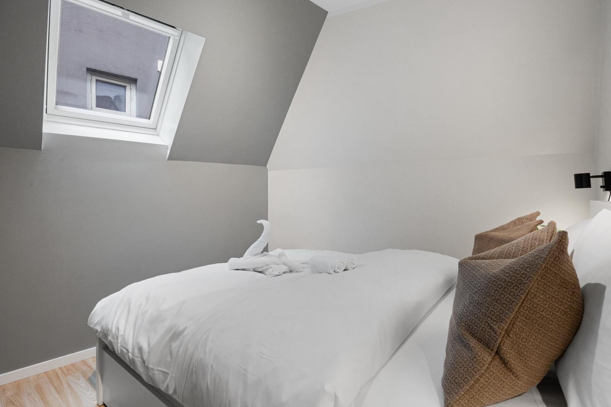 100Sqm 5Br Behind Bryggen - King Beds - Family Friendly Apartment เบอร์เกน ภายนอก รูปภาพ